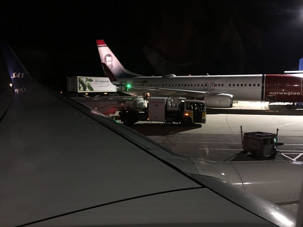 LN-NIG på nabogaten.