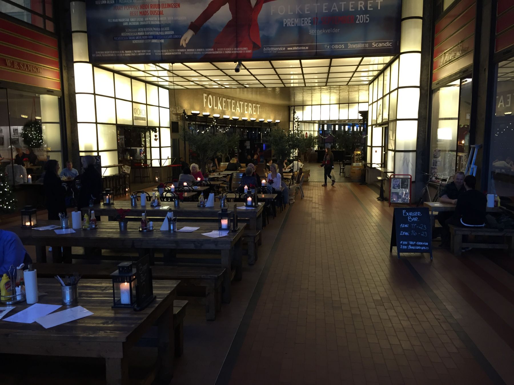 Restaurantene i passasjen