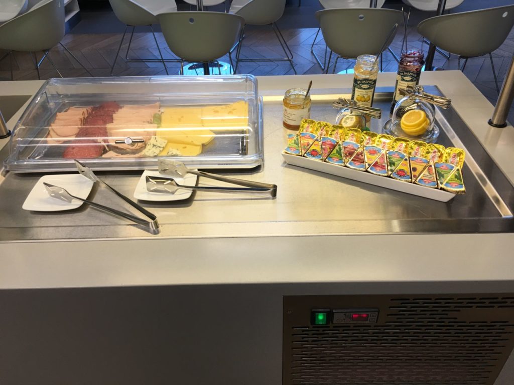 Matutvalg i lounge Krakow.