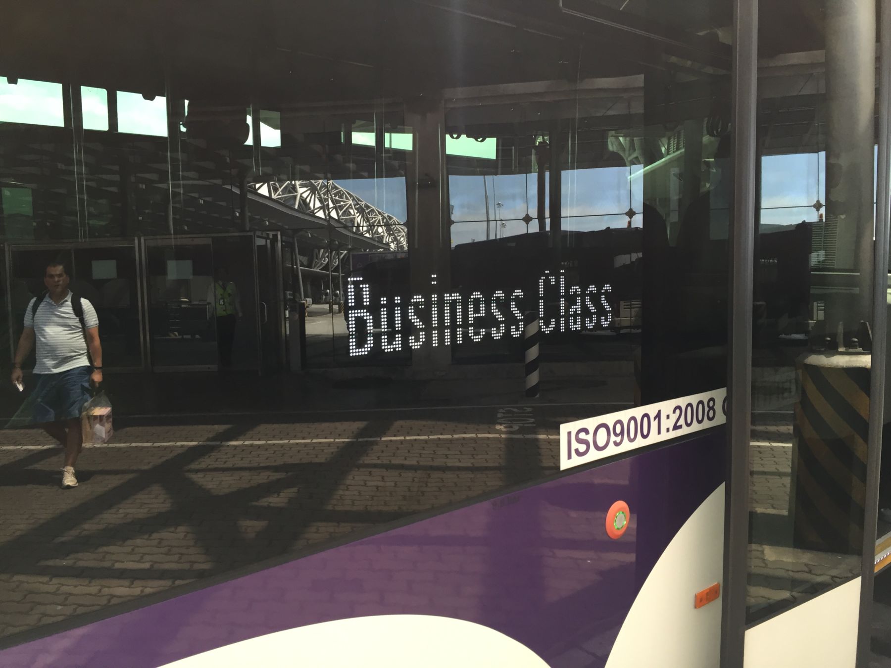 Egen buss for Business Class passasjerer