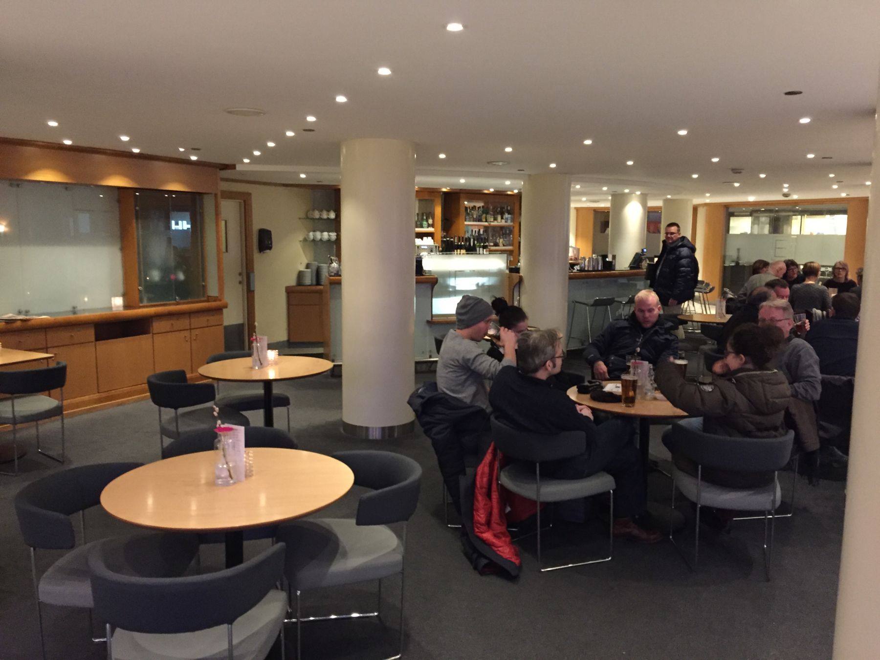 Lobbybar