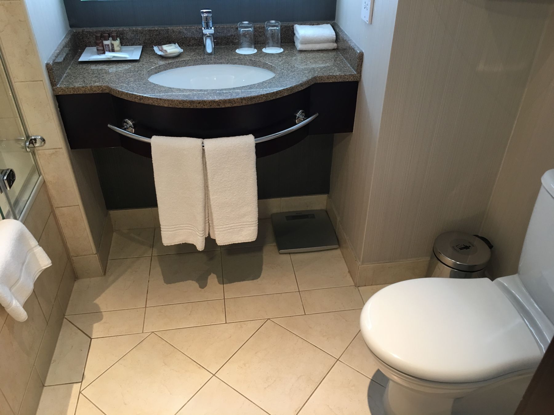 Bad Sheraton Grand Krakow.